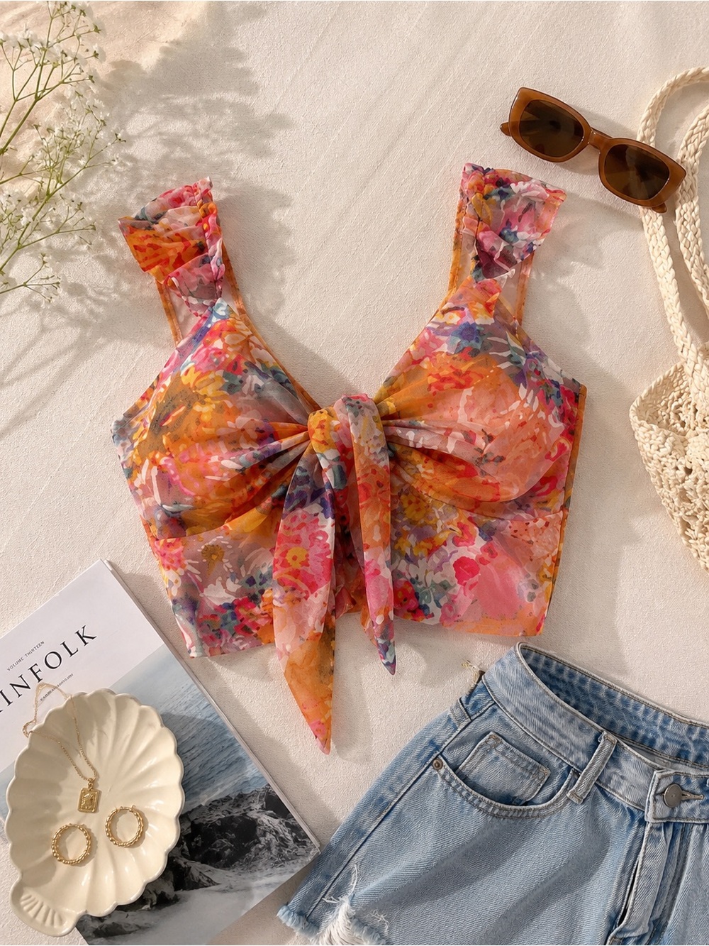 Ebony & ivory Floral Tie-Front Crop Top